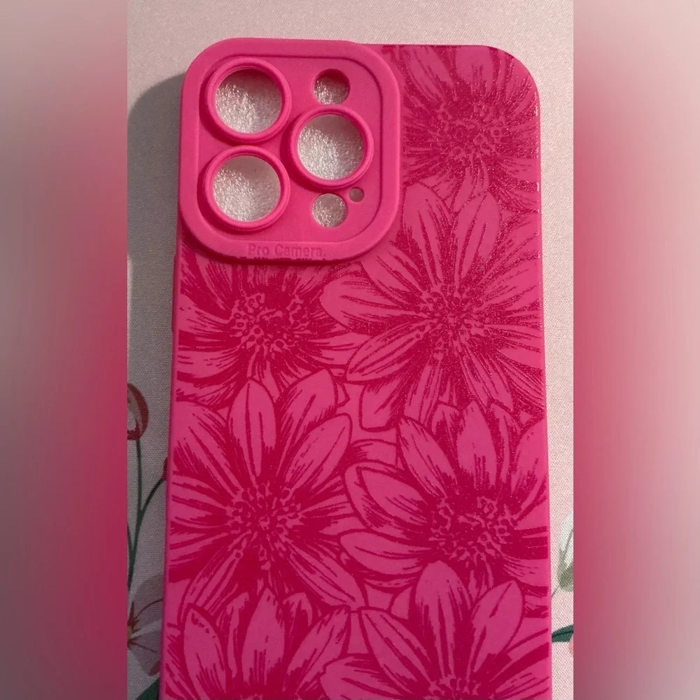 Hand & Craft Vibrant Pink Floral Phone Case-I Phone 16 Pro Max (NWT)